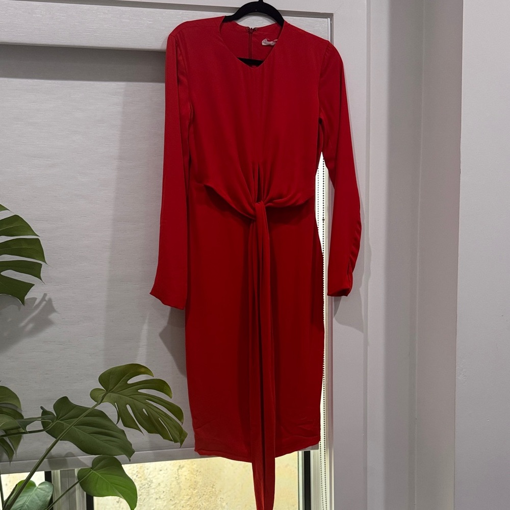 Elegant Red Long-Sleeve Dress